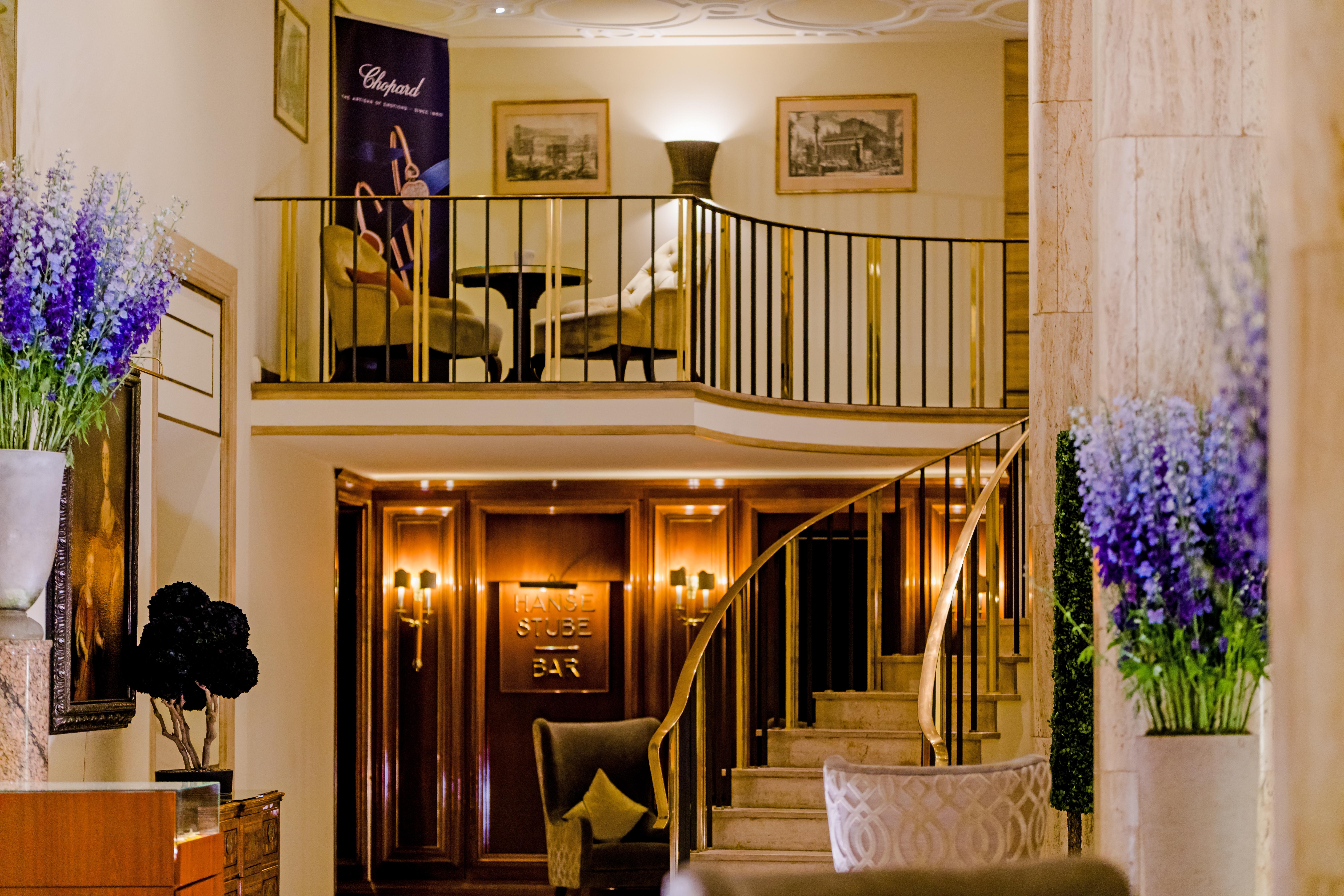 Excelsior Hotel Ernst Am Dom Cologne Exterior photo Interior of the hotel